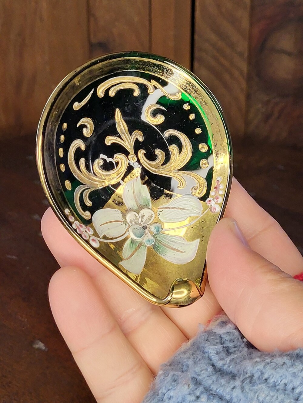 Bohemian green Glass Trinket Dish - Picture 4 of 11